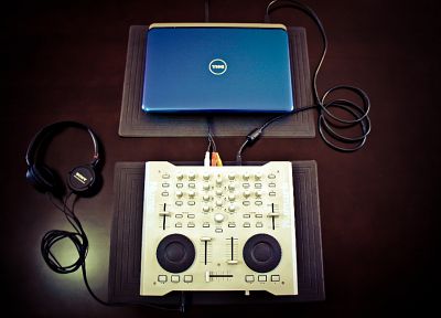 наушники, компьютеры, музыка, Dell, диджей, ноутбук - оригинальные обои рабочего стола