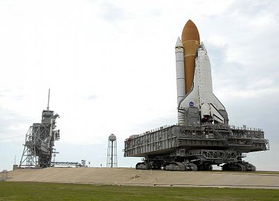 космический челнок, Atlantis, НАСА, стартовая площадка - оригинальные обои рабочего стола