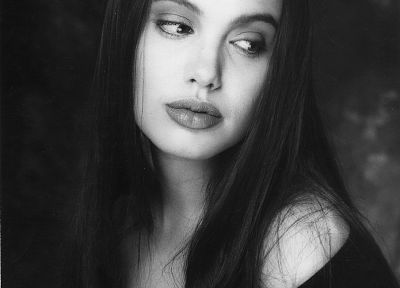 Анджелина Джоли, молодой, оттенки серого - оригинальные обои рабочего стола