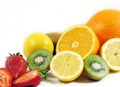фрукты, киви, апельсины, клубника, апельсиновые дольки, лимоны, белый фон, еда - копия обоев рабочего стола