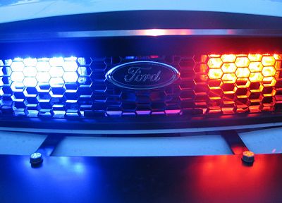 автомобили, Форд, полиция, полицейские машины, синий свет, красный свет - оригинальные обои рабочего стола