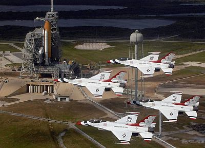 самолеты, космический челнок, ВВС США Thunderbirds, F- 16 - оригинальные обои рабочего стола