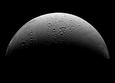 Луна, Энцелад - оригинальные обои рабочего стола