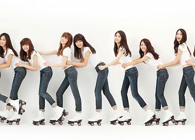 девушки, джинсы, Girls Generation SNSD (Сонёсидэ), знаменитости, роликовых коньках - оригинальные обои рабочего стола