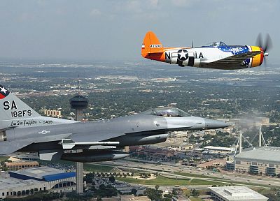 самолет, военный, Вторая мировая война, Warbird, P - 47 Thunderbolt, F- 16 Fighting Falcon, бойцы - оригинальные обои рабочего стола