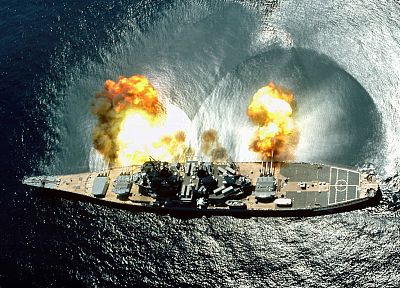армия, взрывы, корабли, USS Iowa, BB - 62, море - оригинальные обои рабочего стола