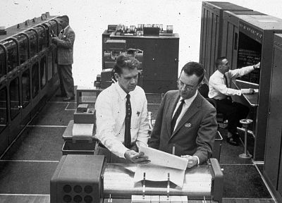 история компьютеров, Univac - копия обоев рабочего стола