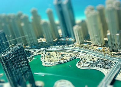 Дубай, небоскребы, сдвигом и наклоном, не в фокусе, строительная площадка - оригинальные обои рабочего стола