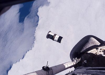 НАСА, спутник - оригинальные обои рабочего стола