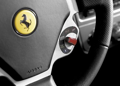Ferrari Emblem - оригинальные обои рабочего стола