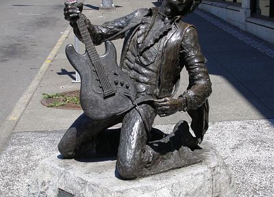 Джими Хендрикс, гитары, статуи - оригинальные обои рабочего стола