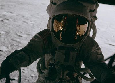 Луна, астронавты - случайные обои для рабочего стола